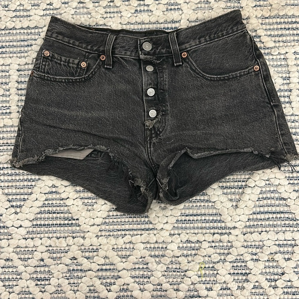 Women's Levi’s Black Denim Shorts